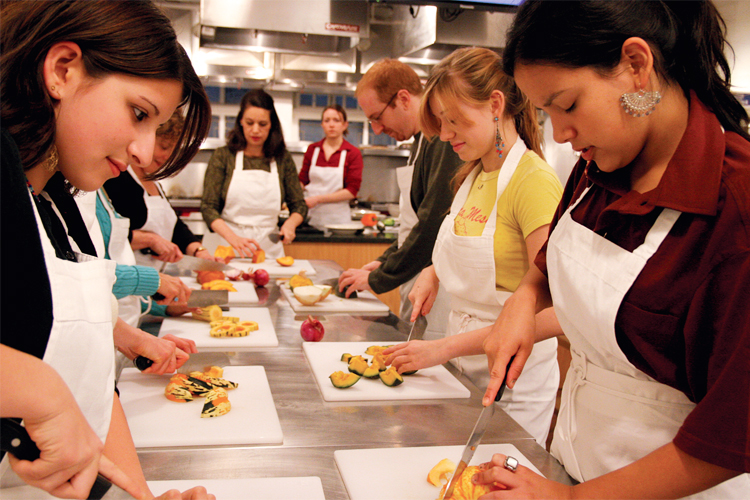 team-building-cooking